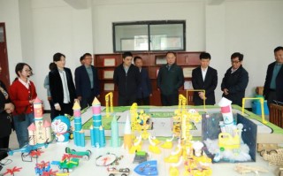 信阳科技馆工作 信阳哈敦幼儿园组织开展走进科技馆活动