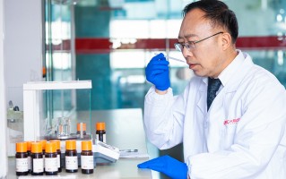 河南大帝科技 成都大帝汉克生物科技取得水溶性饲料添加剂用载体及其制备工艺专利，解决现有饲料添加剂载体流动性，混合均匀度，水溶性差的问题