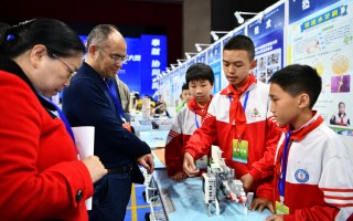 学生科技模型 【“科学教育加法”人人做！晒出你的科学含量】作品展播之自制科学模型展：小手创万物，童心探未来